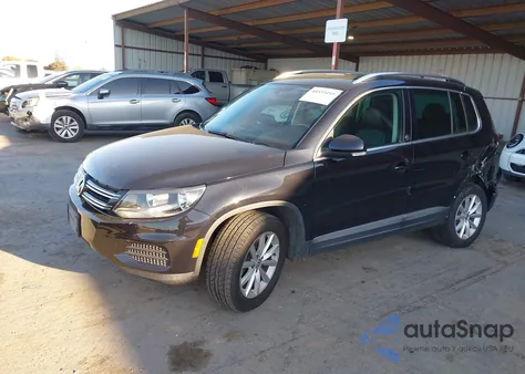 2017 Volkswagen Tiguan 2.0T Wolfsburg Edition из США, поврежденный, VIN WVGSV7AX9HK021438